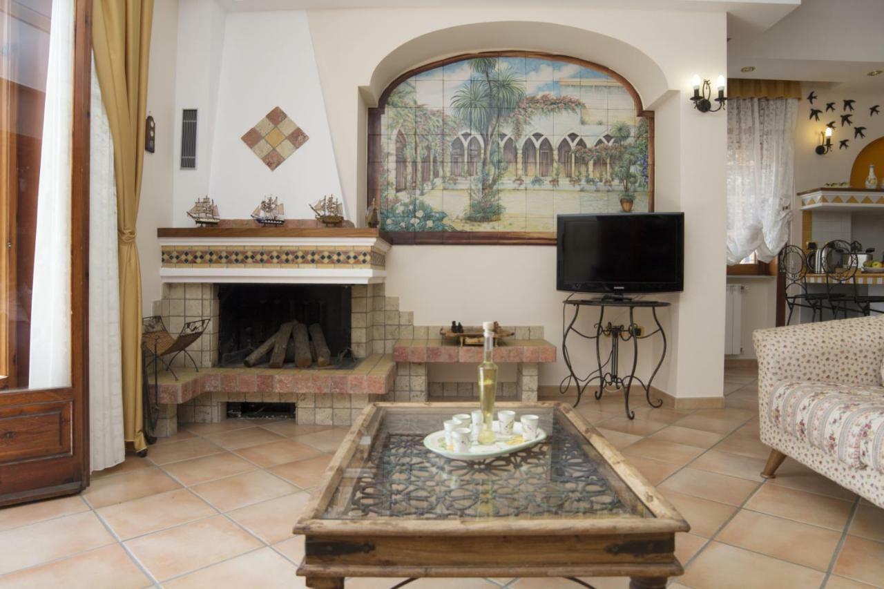 Panorama Host - Domus Amalfi Coast Διαμέρισμα Maiori Εξωτερικό φωτογραφία